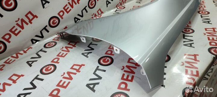 Крыло переднее левое Audi A6 4G CGW 18.04.2011