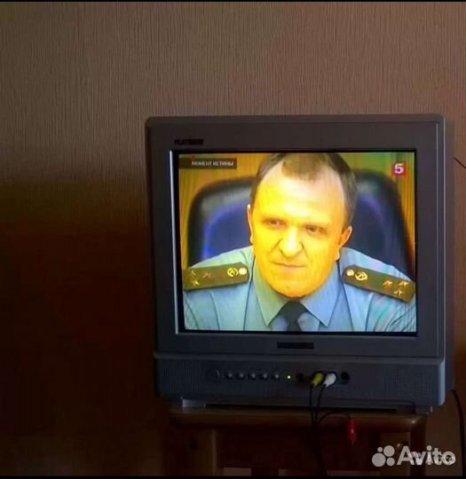 Телевизор и Приставка цифровой канал