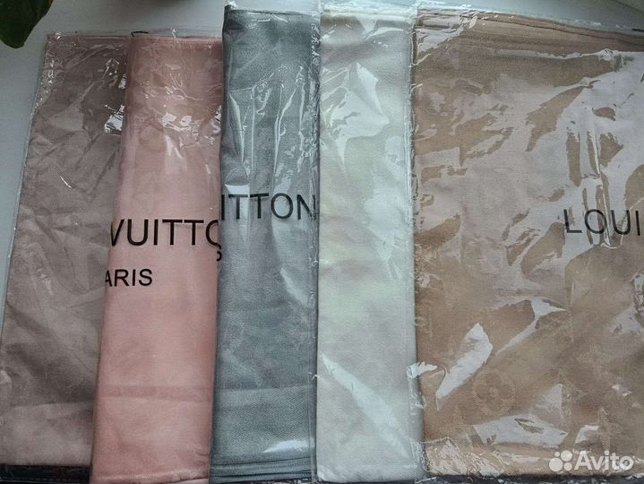 Палантин Louis vuittonразмер: 180/70
