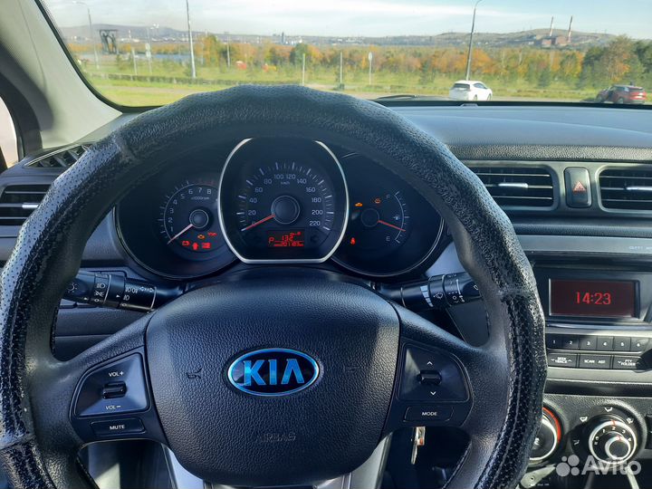 Kia Rio 1.6 AT, 2013, 201 100 км