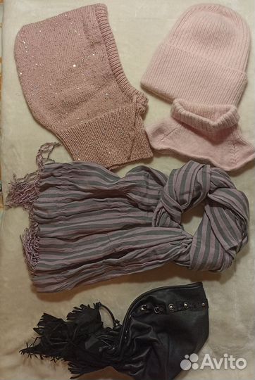 Шапки вязаные женские, шарфы, палантины