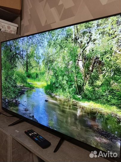 Телевизор новый SMART 43