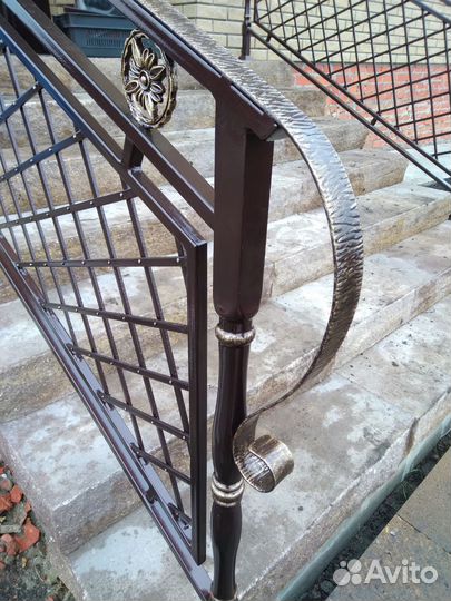 Перила уличные