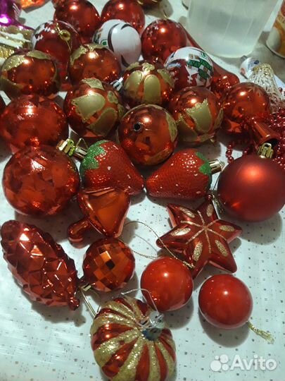 Новогодние игрушки