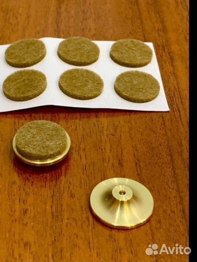 Шипы и подставки для акустики