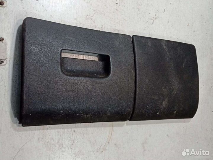 Крышка блока предохранителей Opel Vectra A 1993