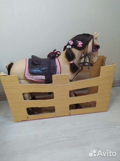 Игрушка лошадь большая