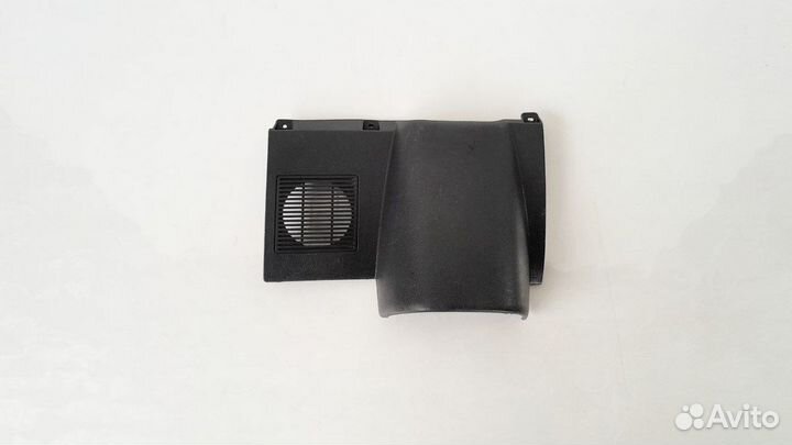 Кожух рулевой колонки нижний Toyota Town Ace