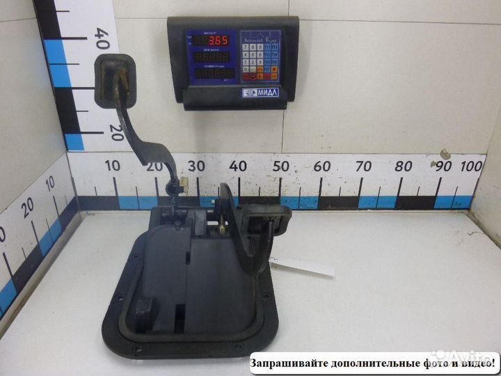 Блок педалей Volvo