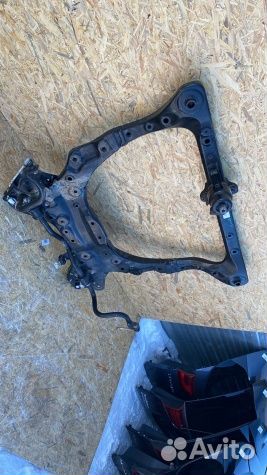 Передний подрамник Тойота Рав 4 50