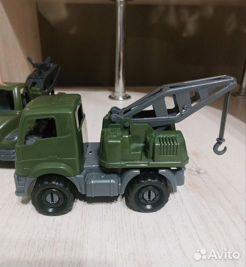 Детские машинки игрушки военная