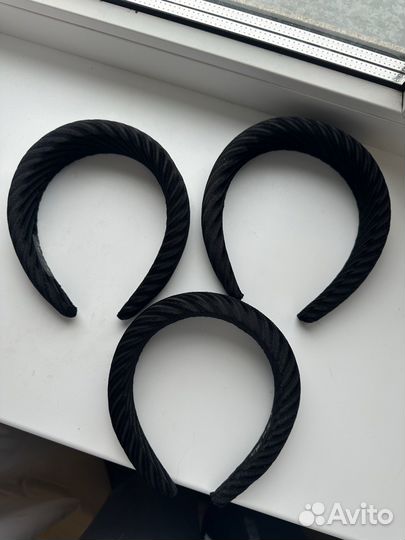 Ободок для волос черный