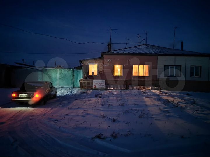 3-к. квартира, 72 м², 1/1 эт.