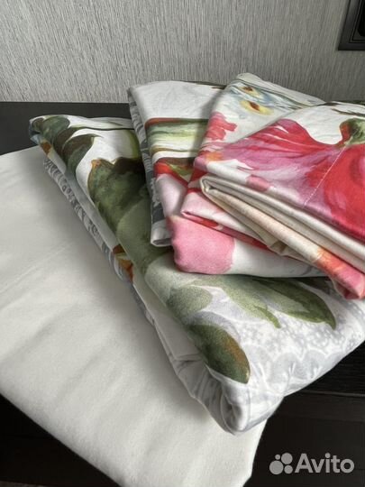 Комплект постельного белья семейный