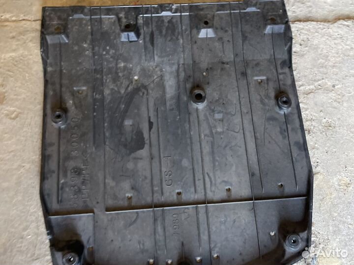 Пластиковая защита на Lexus GS300 2005-2011