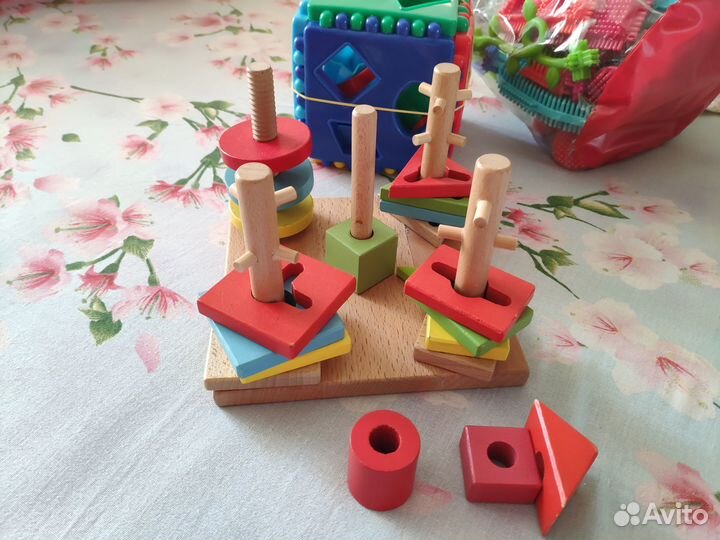 Мозаика, домино, развивающие игрушки