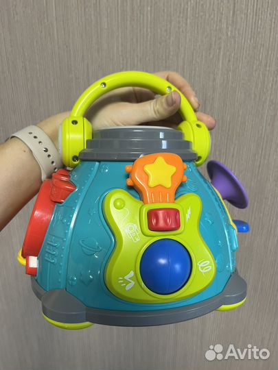 Музыкальные игрушки для малышей