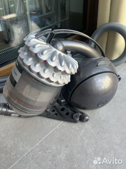 Пылесос Dyson