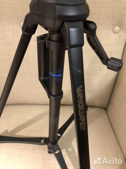 Штатив Vanguard