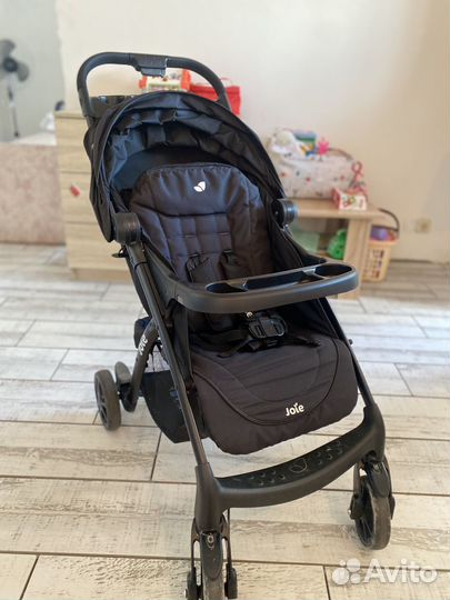Прогулочная коляска Joie Muze LX