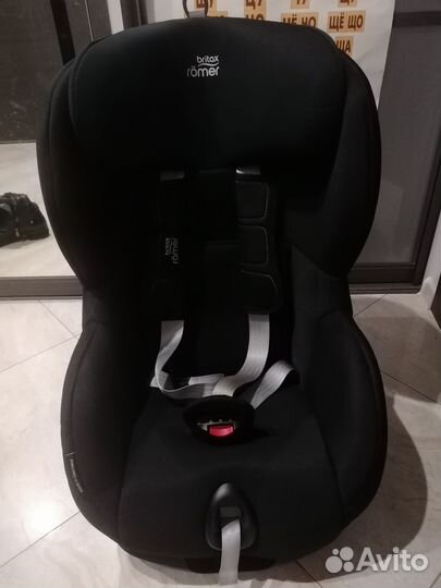 Автокресло britax romer trifix2 i size