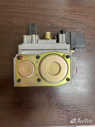 Газовый клапан Sit Nova 820
