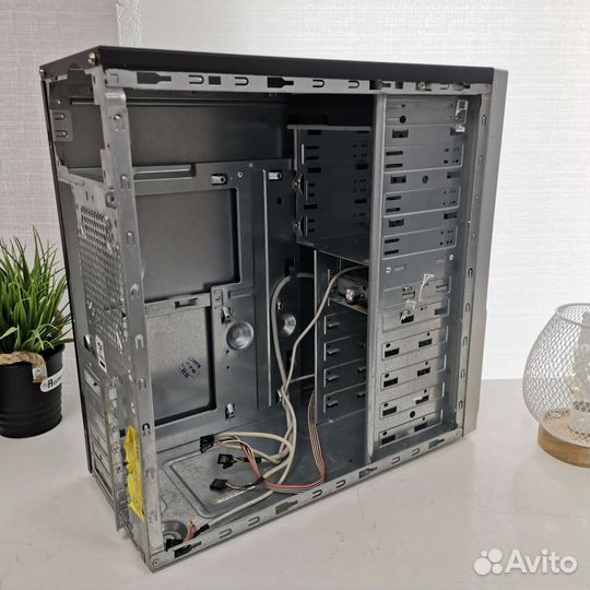 Корпус для компьютера. Системный блок бу пк