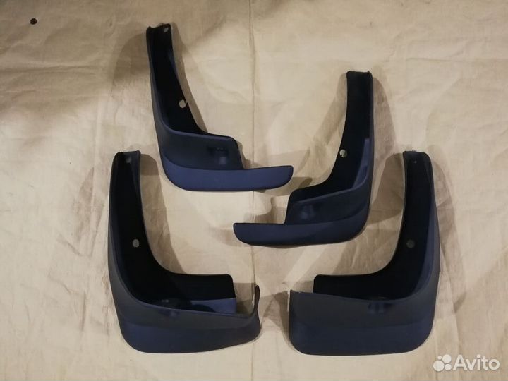 Брызговики Toyota Corona Premio 1996-2001 Черные