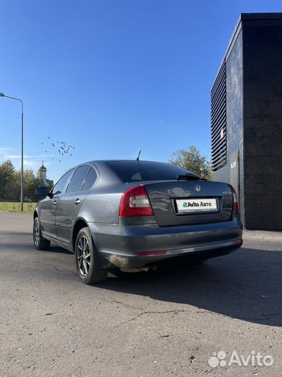 Skoda Octavia 1.8 МТ, 2012, 288 000 км