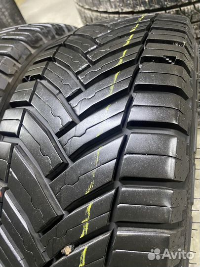 Michelin Agilis CrossClimate 215/65 R16C