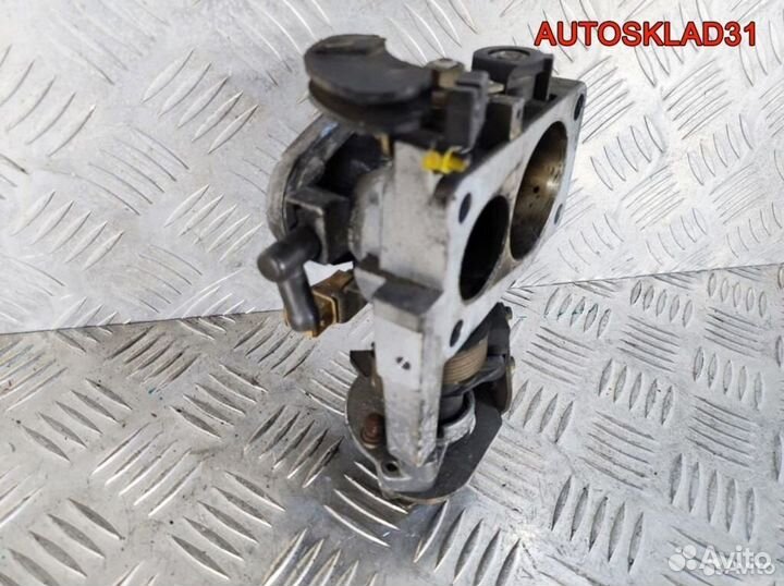 Заслонка дроссельная Audi 80 B4 2.0 ABK 048133063D