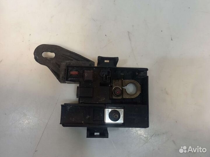 Клейма акомулятора плюсовая Hyundai Equus