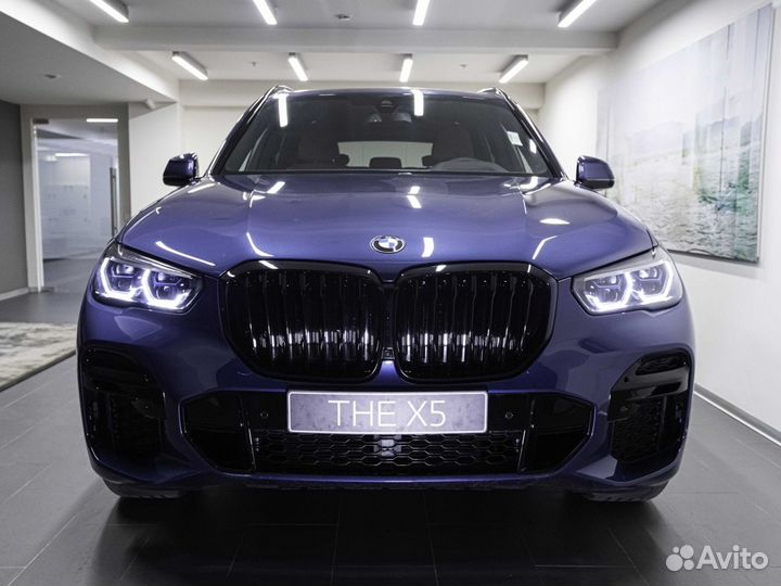 BMW X5 3 AT, 2023