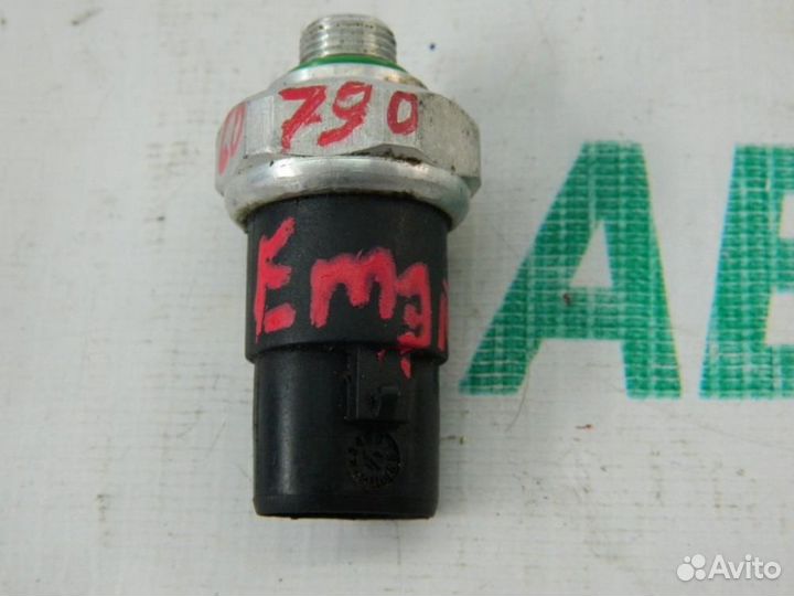 Датчик температуры охлаждающей жидкости для Geely