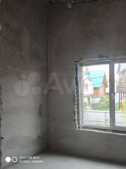 Коттедж 196 м² на участке 4 сот.