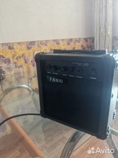 Гитарный комбо усилитель 10 watt