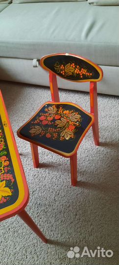 Детский стол и стульчик 