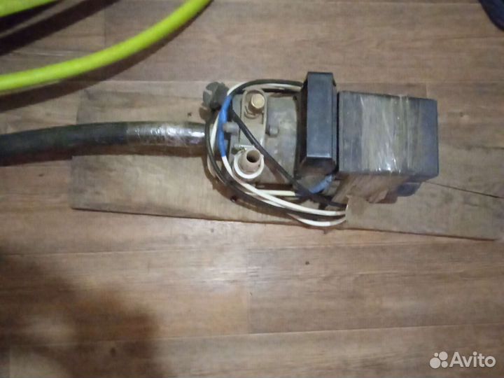 Шланг, удлинитель и два насоса