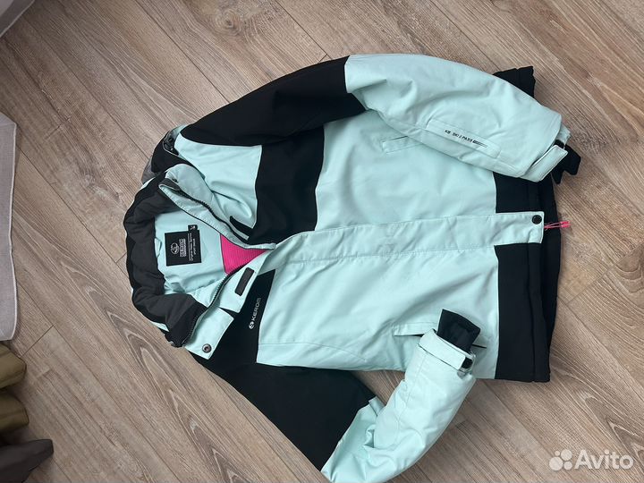 Горнолыжная куртка