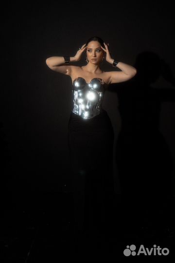 Корсет серебро (аренда)