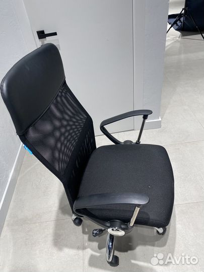 Офисный стул