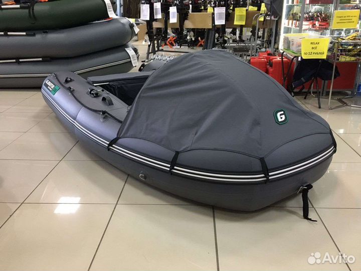 Лодка пвх Gladiator E330 Pro серая