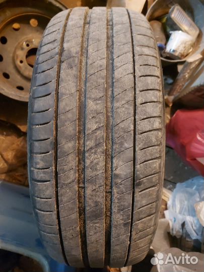 Bridgestone Blizzak DM-Z2 215/55 R17