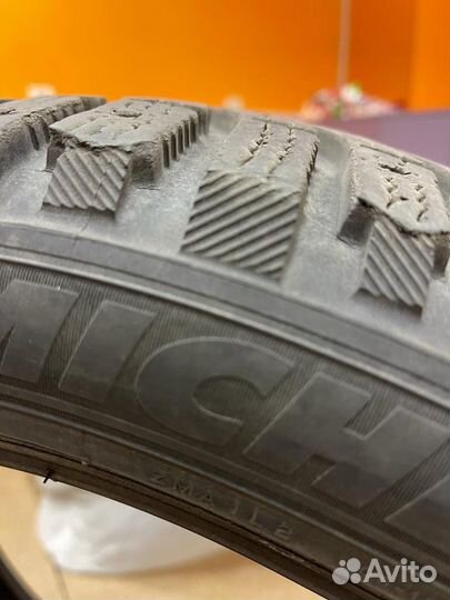 Michelin Latitude X-Ice 255/40 R18 99T