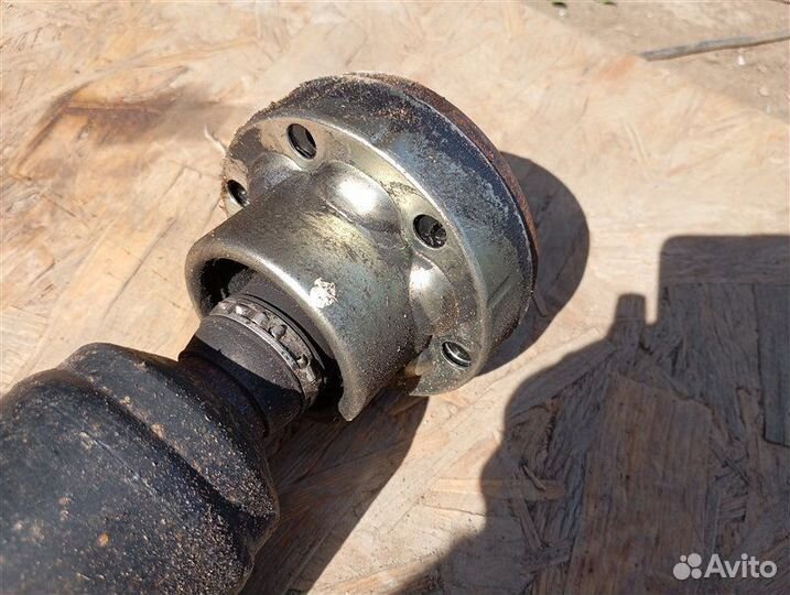 Вал карданный Volkswagen Touareg 4.2 BAR 2008