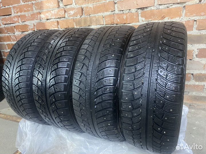 Gislaved Nord Frost 5 205/55 R16