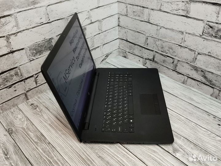 Игровой ноутбук A9(i5) /AMD-2Gb/4Gb/SSD240Gb/17.3