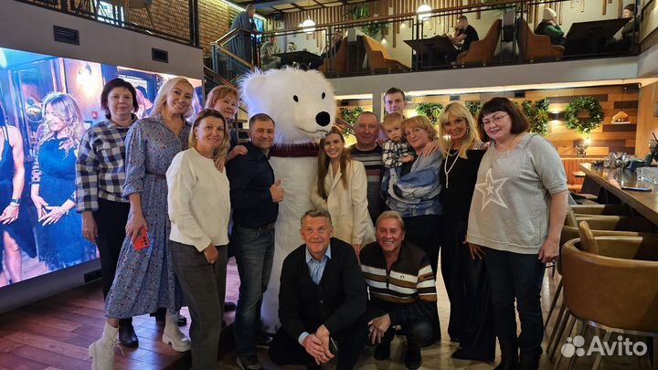 Поздравление от мишки чебурашки,сюрприз,ростовые