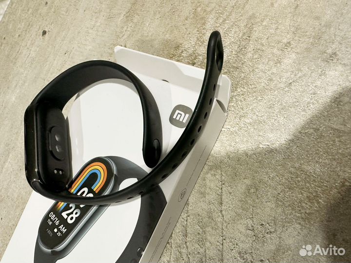 Продаю xiaomi mi band 8 global