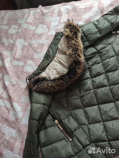 Пуховик женский